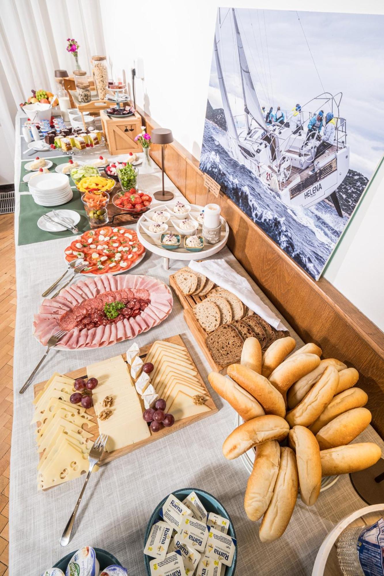 Penzion Kozi Horka U Brnenske Prehrady Brno Dış mekan fotoğraf